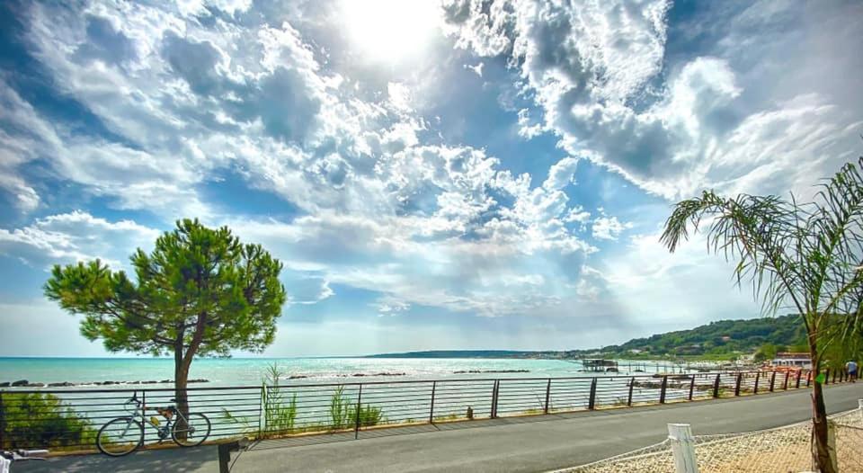Casa A 20 Metri Dal Mare! Lägenhet Fossacesia Exteriör bild